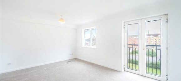 1 bedroom Apartment in Twickenham, United Kingdom No. 12240 6