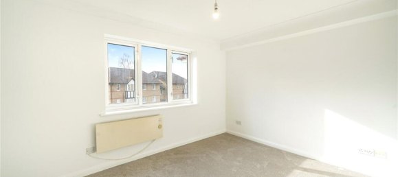 1 bedroom Apartment in Twickenham, United Kingdom No. 12240 31