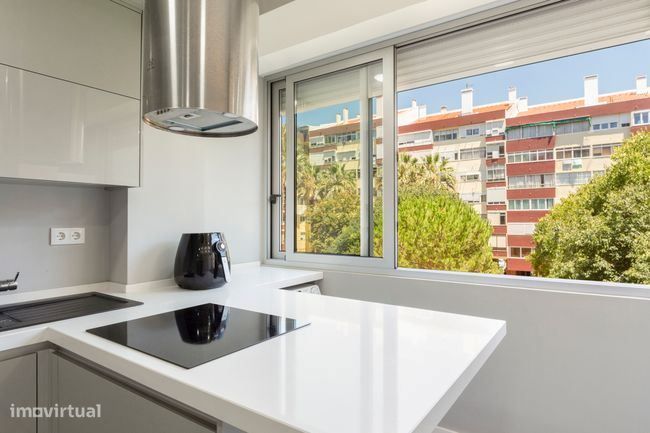 2 bedrooms Apartment in Oeiras, Portugal No. 78328