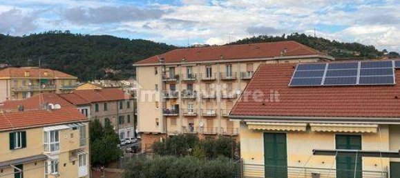 5 bedrooms Apartment in Quiliano, Italy No. 15717 20