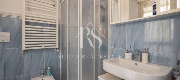 4 rooms Apartment in Pioltello, Italy No. 23130 11