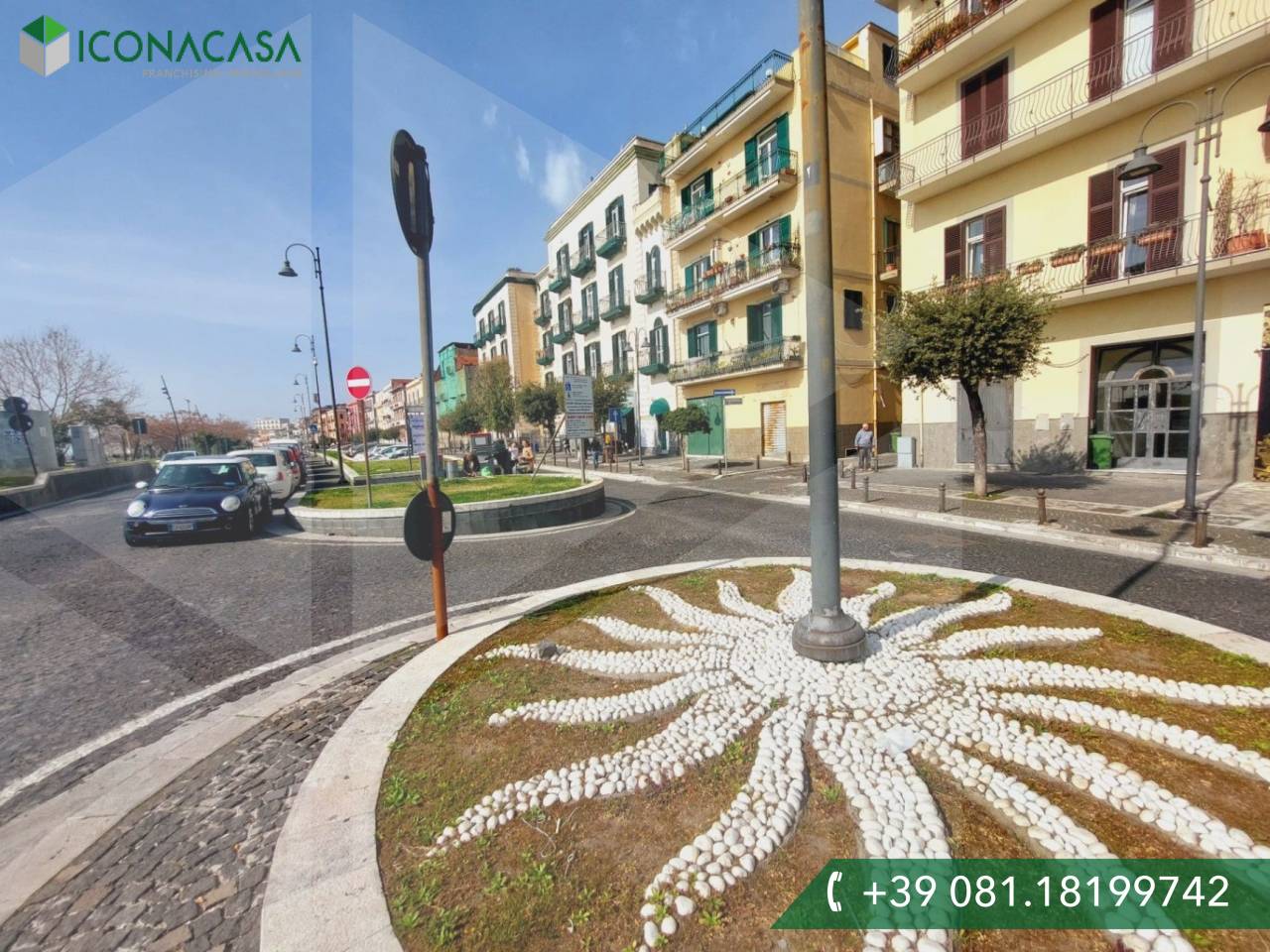 3 rooms Apartment in Pozzuoli, Italy No. 18692