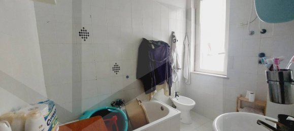 3 rooms Apartment in Pozzuoli, Italy No. 18692 6