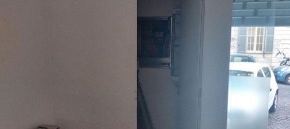 Gewerbliche Immobilie in Rome, Italy 154m², Nr. 376313 9