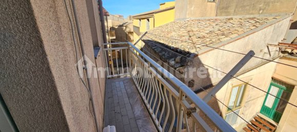 Дом с 4 спальнями в Энна, Италия № 351573 17