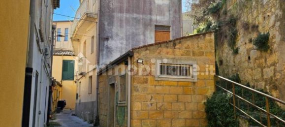 Дом с 4 спальнями в Энна, Италия № 351573 23