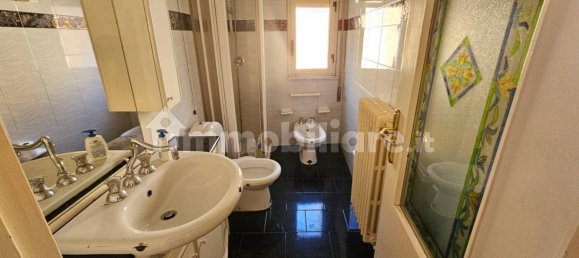 Дом с 4 спальнями в Энна, Италия № 351573 12