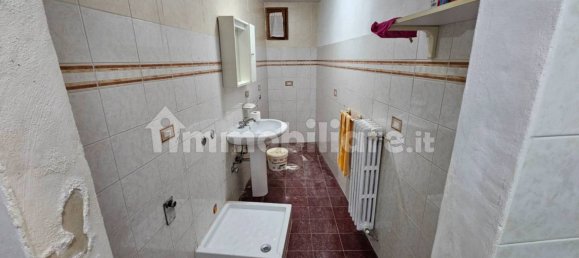 Дом с 4 спальнями в Энна, Италия № 351573 15