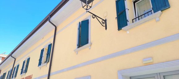 2 Schlafzimmer Wohnung in San Giovanni in Persiceto, Italy, Nr. 262606 3