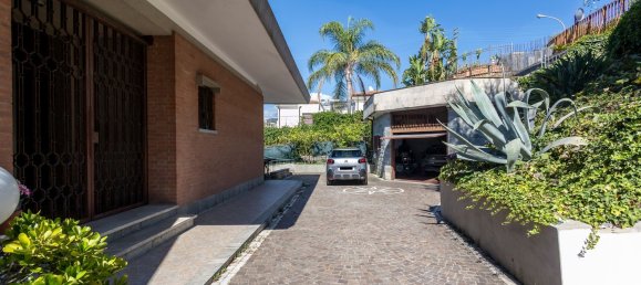 Villa de 10 habitaciónes en Bordighera, Italy No. 215578 20