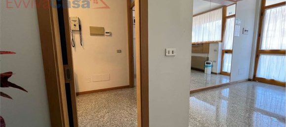 Escritório em Senigallia, Italy 60 m² N.º 25508 6