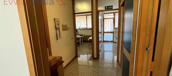 Escritório em Senigallia, Italy 60 m² N.º 25508 16