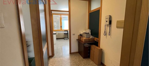 Escritório em Senigallia, Italy 60 m² N.º 25508 7