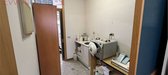 Escritório em Senigallia, Italy 60 m² N.º 25508 11