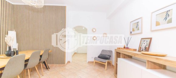 2 Schlafzimmer Wohnung in Rome, Italy, Nr. 338503 8