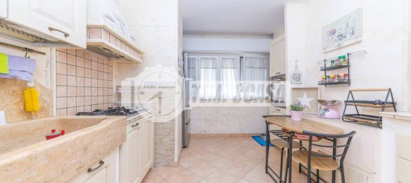 2 Schlafzimmer Wohnung in Rome, Italy, Nr. 338503 13