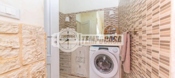 2 Schlafzimmer Wohnung in Rome, Italy, Nr. 338503 37
