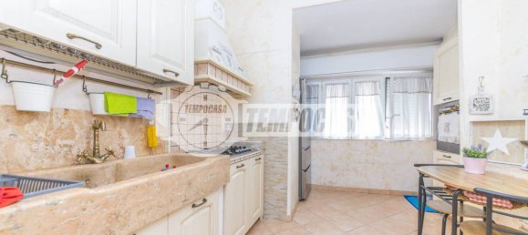 2 Schlafzimmer Wohnung in Rome, Italy, Nr. 338503 12