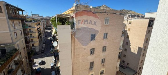 2 bedrooms Apartment in Palermo, Italy No. 296976 16