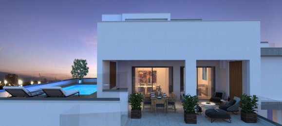 3 bedrooms Apartment in Limassol, Cyprus No. 2145 3