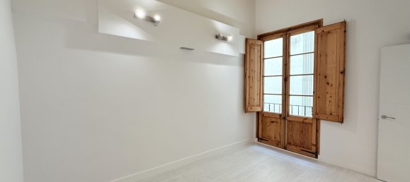 1 bedroom Apartment in Ciutat Vella, Spain No. 191538 15