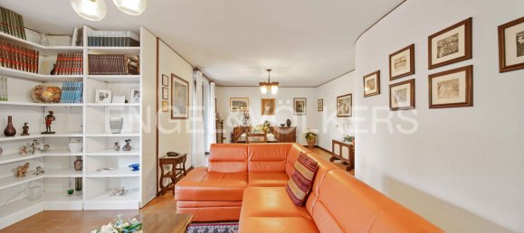 3 bedrooms Villa in Azzate, Italy No. 103446 16