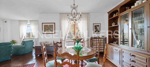 3 bedrooms Villa in Azzate, Italy No. 103446 5