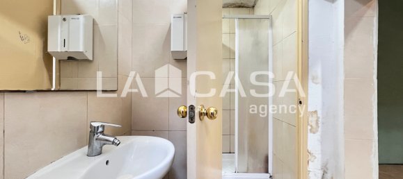 219m² Commercial property in Sant Adria De Besos, Spain No. 156832 14