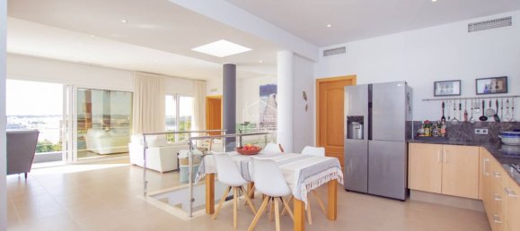 5 bedrooms Villa in Mahon, Spain No. 3794 4