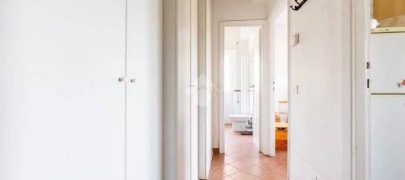 1 bedroom Apartment in Rome, Italy No. 277995 14