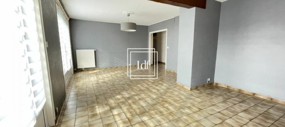 3 bedrooms Apartment in Lesquin, France No. 213195 11