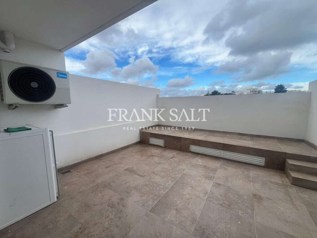 2 bedrooms Maisonette in Mosta, Malta No. 5199