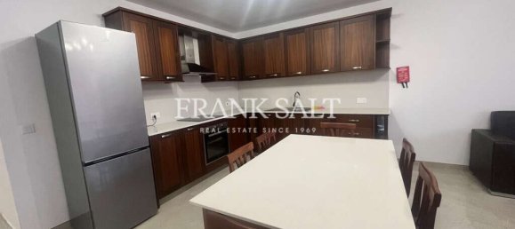 2 bedrooms Maisonette in Mosta, Malta No. 5199 3