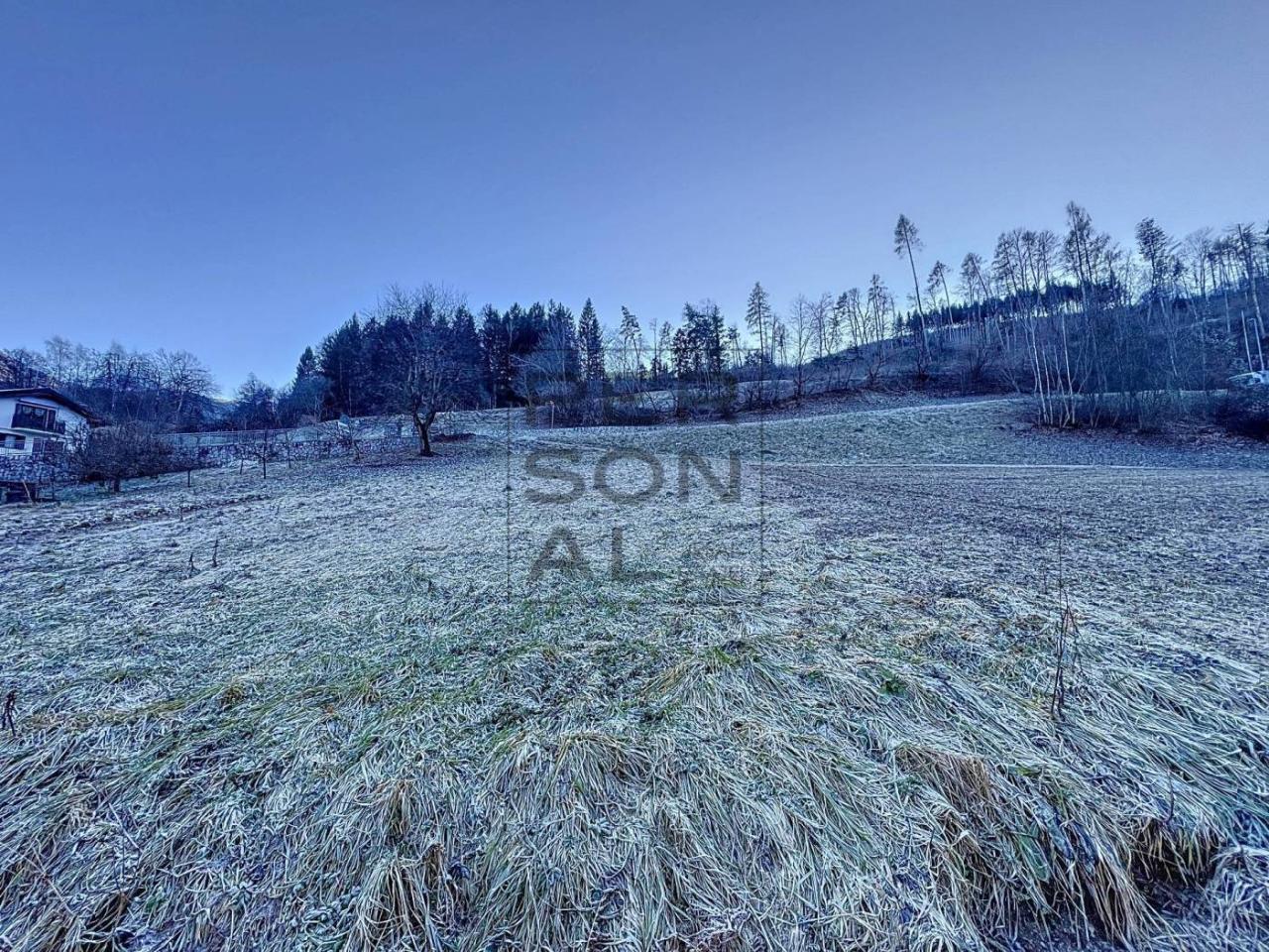 513m² Land in Altopiano della Vigolana, Italy No. 40126