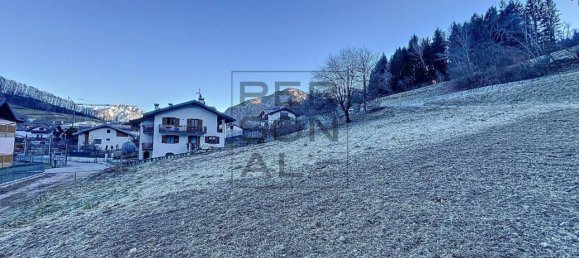 513m² Land in Altopiano della Vigolana, Italy No. 40126 2