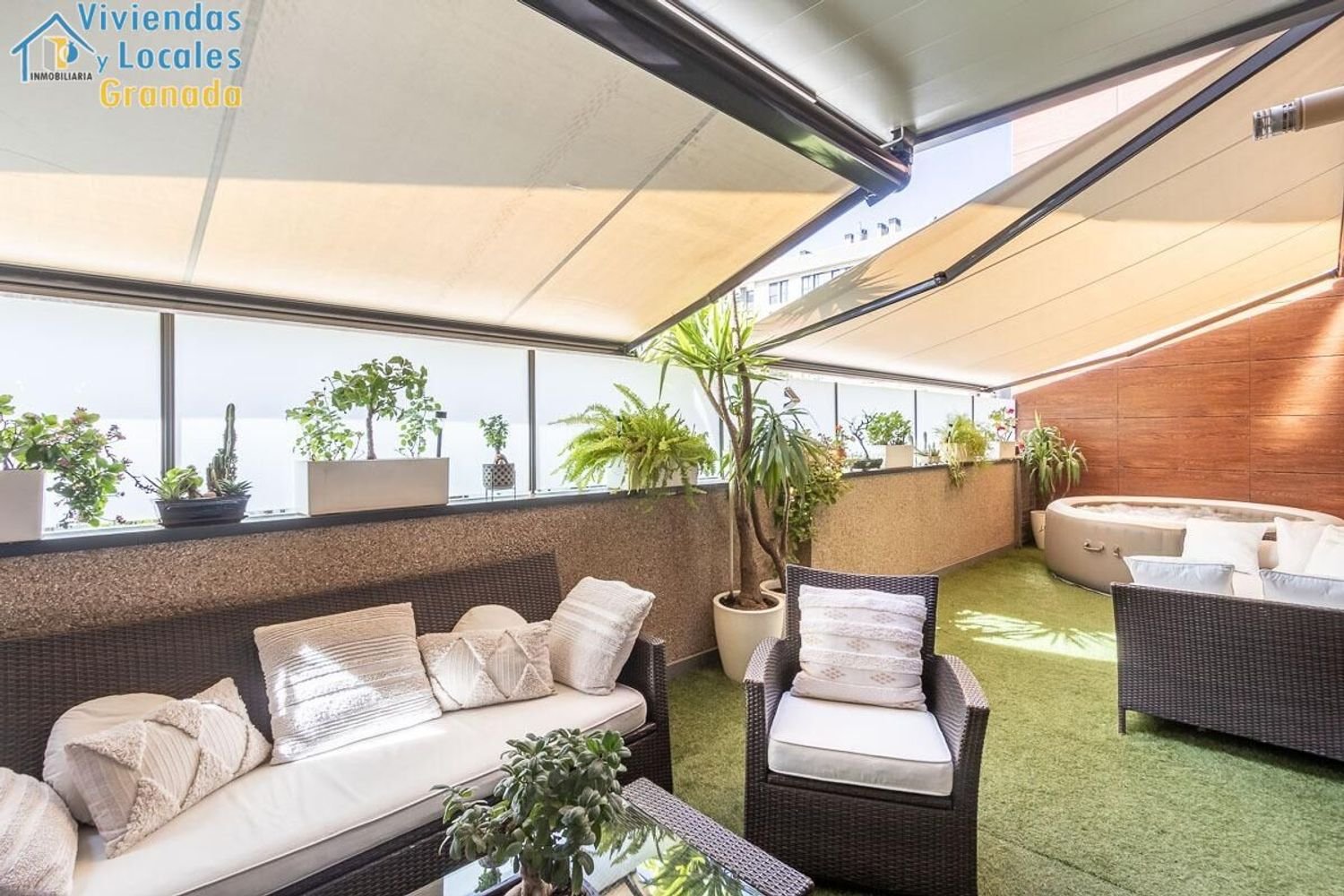 2 غرف نوم شقة في Granada, Spain رقم 23259