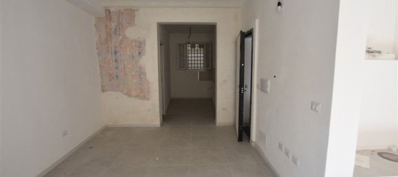 Studio in Sassari, Italy No. 230197 12