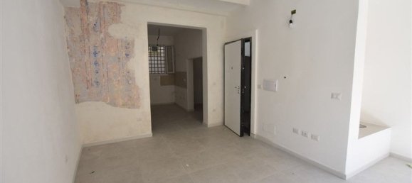 Studio in Sassari, Italy No. 230197 6