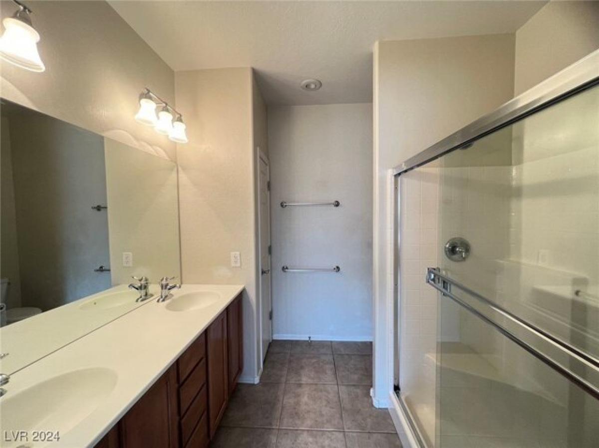 3 bedrooms House in North Las Vegas, USA No. 382550