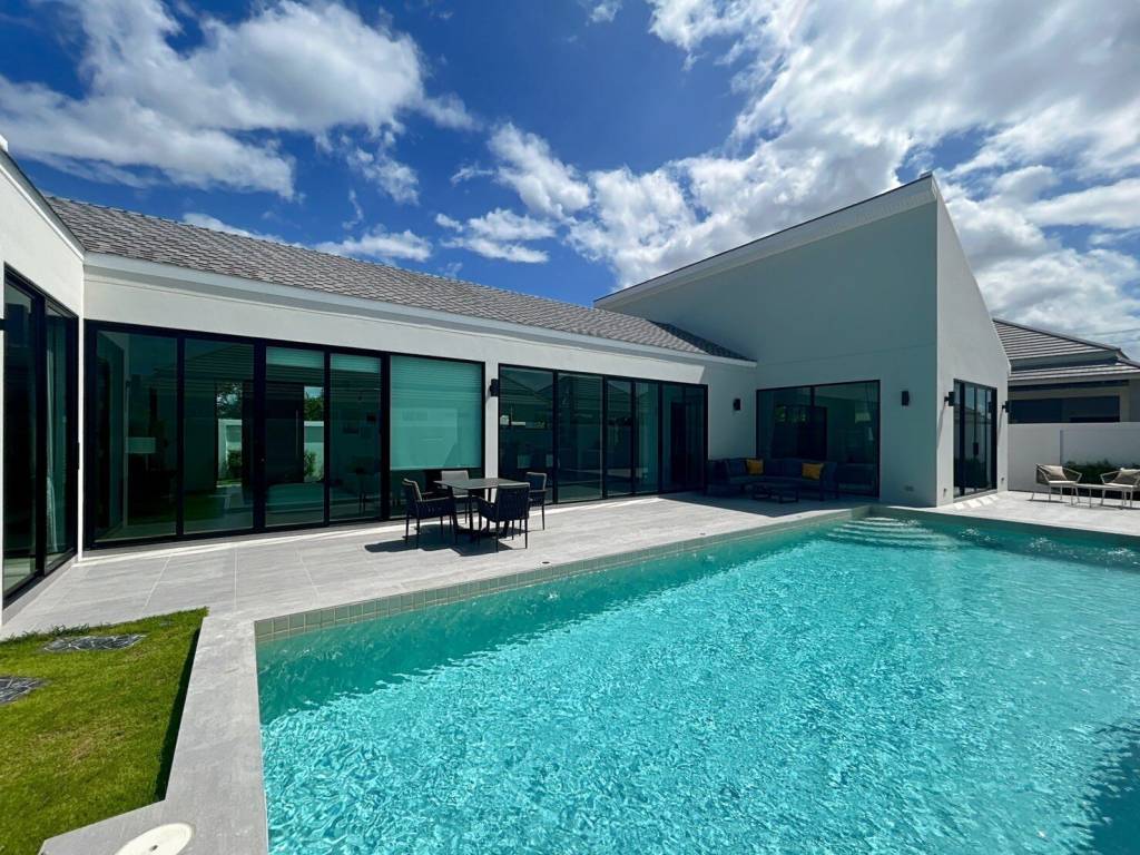 Вилла с 3 спальнями в Хуа Хин, Таиланд № 21589