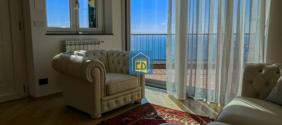 3 bedrooms Penthouse in Albissola Marina, Italy No. 320757 31