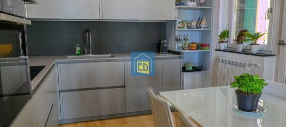 3 bedrooms Penthouse in Albissola Marina, Italy No. 320757 27