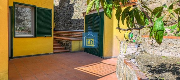 3 bedrooms Penthouse in Albissola Marina, Italy No. 320757 4