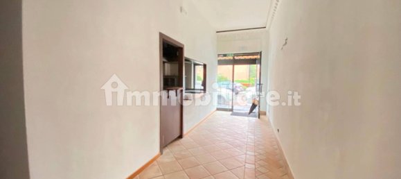 2 rooms Commercial property in Bergamo, Italy No. 199984 15