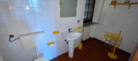 7 rooms House in Castellazzo Bormida, Italy No. 41163 17