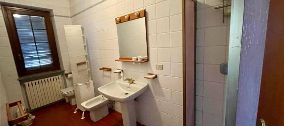 7 rooms House in Castellazzo Bormida, Italy No. 41163 15