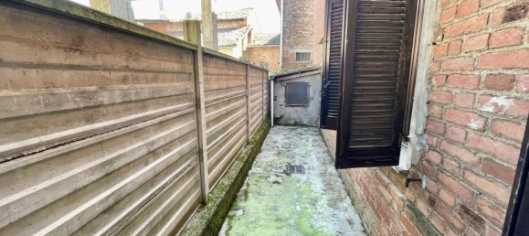 7 rooms House in Castellazzo Bormida, Italy No. 41163 20