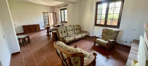 7 rooms House in Castellazzo Bormida, Italy No. 41163 6