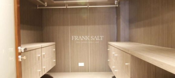 4 chambres Appartement à Sliema, Malta No. 8981 15