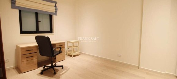 4 chambres Appartement à Sliema, Malta No. 8981 5